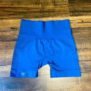 SET activewear biker shorts. Never worn.